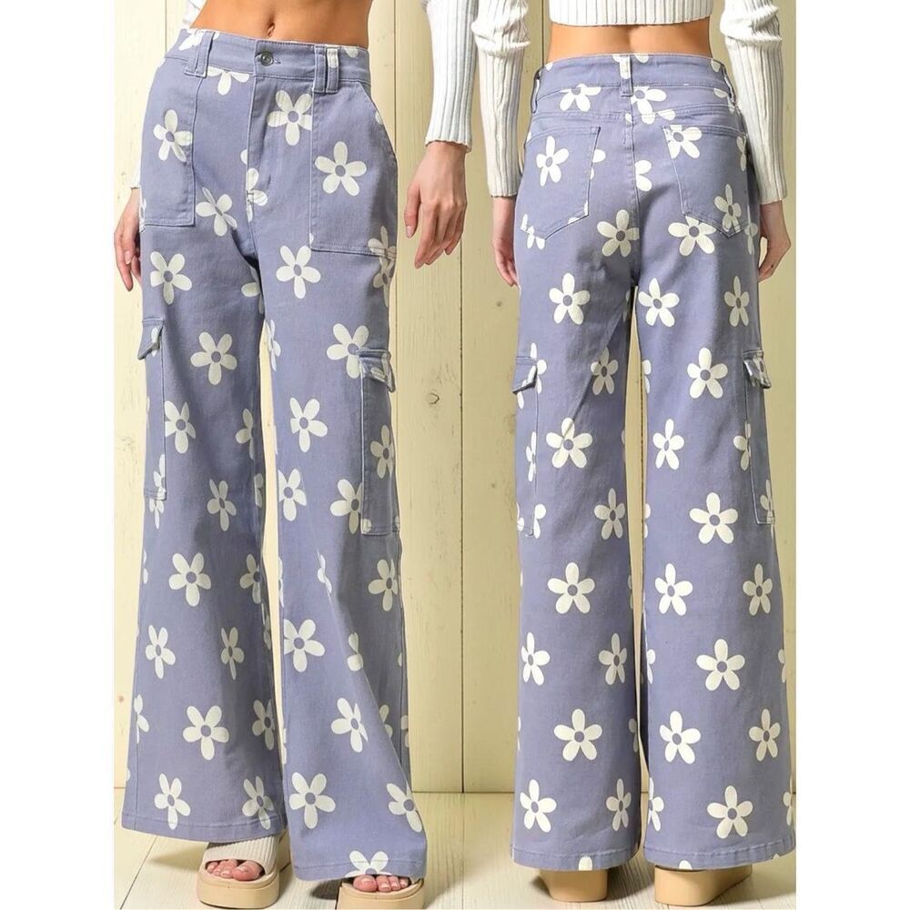 BiBi Dusty Lavender Floral Wide Leg Cargo Pants Daisy Print Boho Festival NWT - Picture 3 of 12
